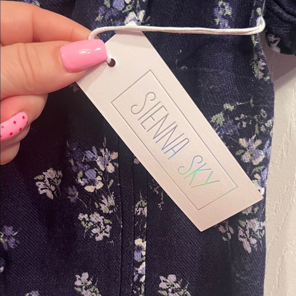 Sienna Sky Navy Floral Puff Sleeve Top - Picture 5 of 8